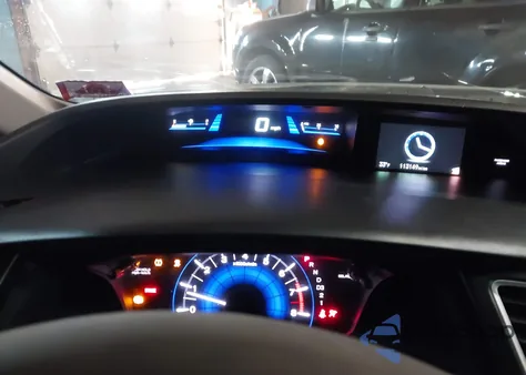 2013 Honda Civic Lx z USA, uszkodzony, nr VIN 2HGFB2F52DH559300